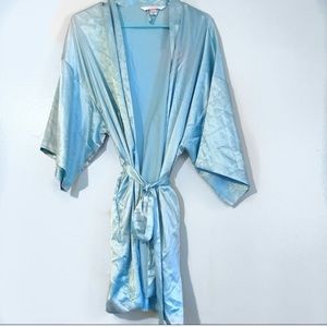 Victoria’s Secret baby blue kimono/ silky robe, OS